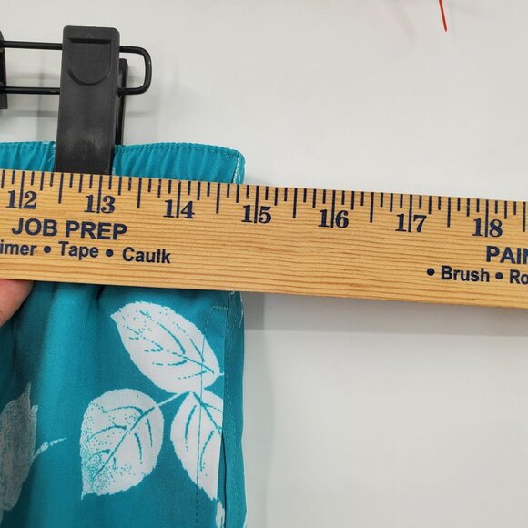 Nike 7" Floral Print Volley Swim Shorts Men Size Medium NWT Boxer Liner - Picture 12 of 14